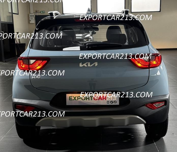 KIA KX1